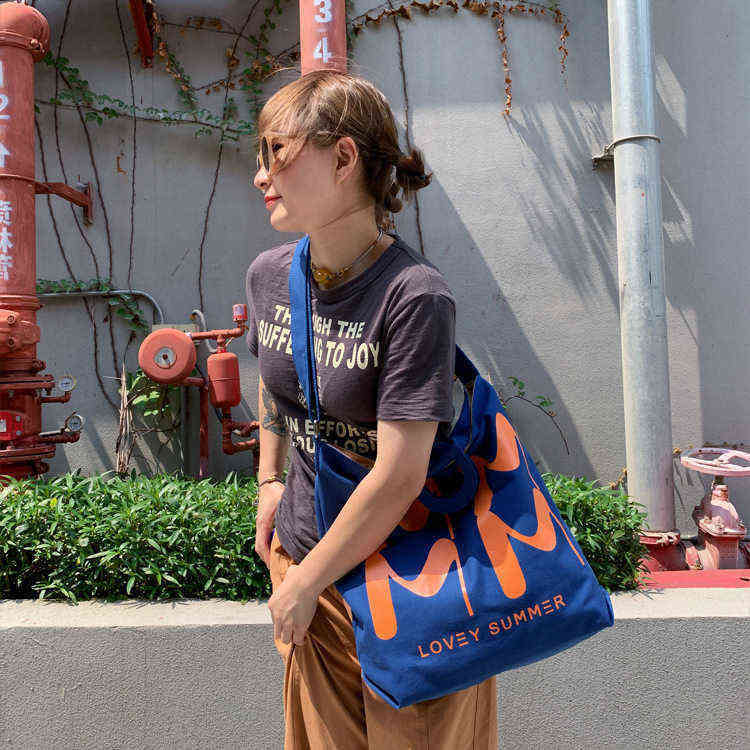 BAGS Printed Large Capacity Portable Messenger Canvas Japanese and Korean Literature and Art Single Shoulder Book 220516