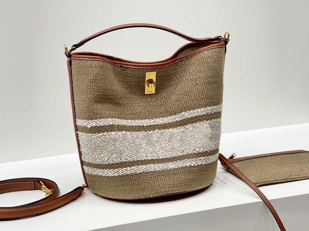 Wholesale Classic Designer Tote Bag Fashion flower Leather Handbags Women High Capacity Composite Shopping Handbag Shoulder Bags Brown Wallets CrossbodyBag, Khaki
Wholesale Classic Designer Tote Bag Fashion flower Leather Handbags Women High Capacity Composite Shopping Handbag Shoulder Bags Brown Wallets CrossbodyBag, Khaki