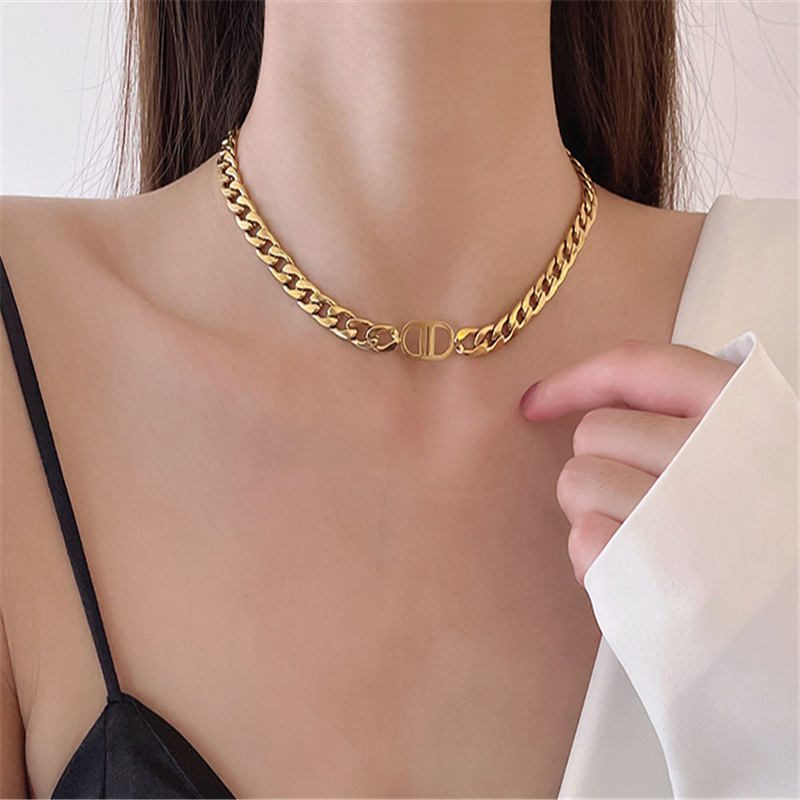 Cuban link chain for men women High Polished Classic Design Women Earrings Necklace Stainless Steel Gold Silver designer necklaces chains
Cuban link chain for men women High Polished Classic Design Women Earrings Necklace Stainless Steel Gold Silver designer necklaces chains