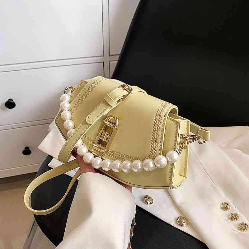 High Sense Pearl Chain Bag Women's 2022 New Niche Design Texture Versatile Messenger Bag Fashion Handbag, Black
High Sense Pearl Chain Bag Women's 2022 New Niche Design Texture Versatile Messenger Bag Fashion Handbag, Black