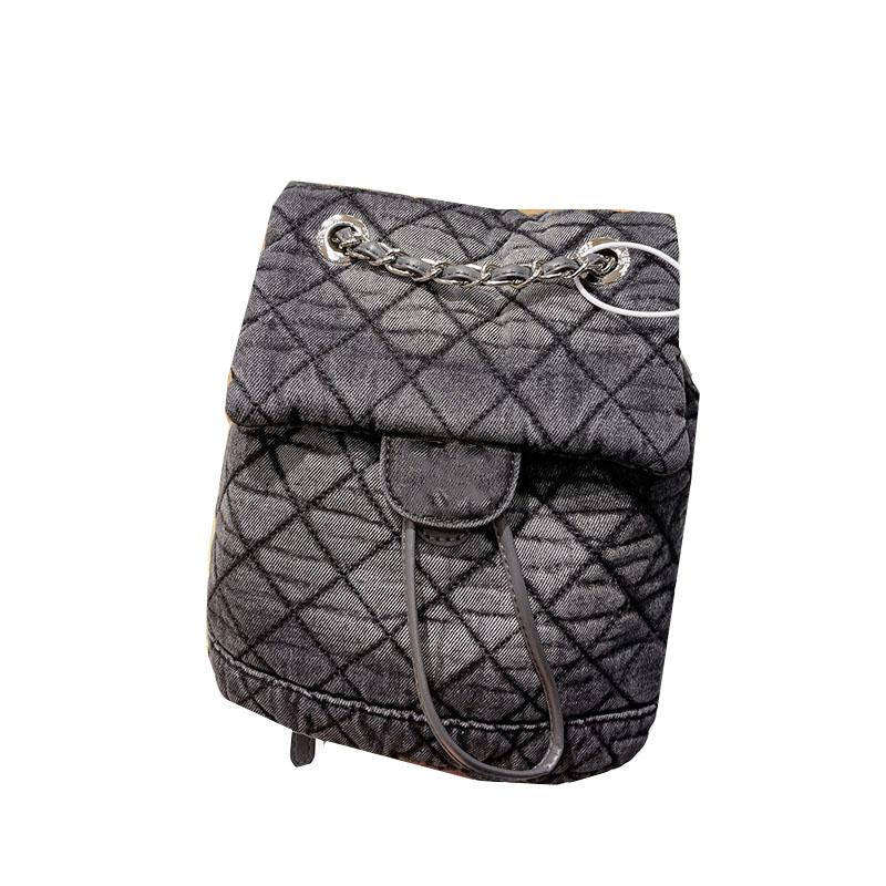 Vintage Mini Denim Designer Backpack Bags Quilted Aged Fashion Trends High Quality Luxury Designer Large Capacity Womens Shoulder Handbags Totes 21x27CM, Customize
Vintage Mini Denim Designer Backpack Bags Quilted Aged Fashion Trends High Quality Luxury Designer Large Capacity Womens Shoulder Handbags Totes 21x27CM, Customize