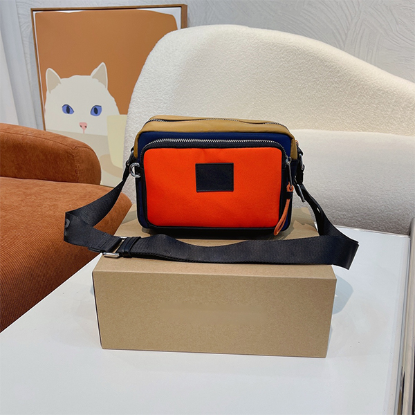 Minority designerCamera bag Spring and Summer small bag Women's Fashion all-purpose ins Broadband oblique shoulder Collision color waterproof b, Horizontal
Minority designerCamera bag Spring and Summer small bag Women's Fashion all-purpose ins Broadband oblique shoulder Collision color waterproof b, Horizontal