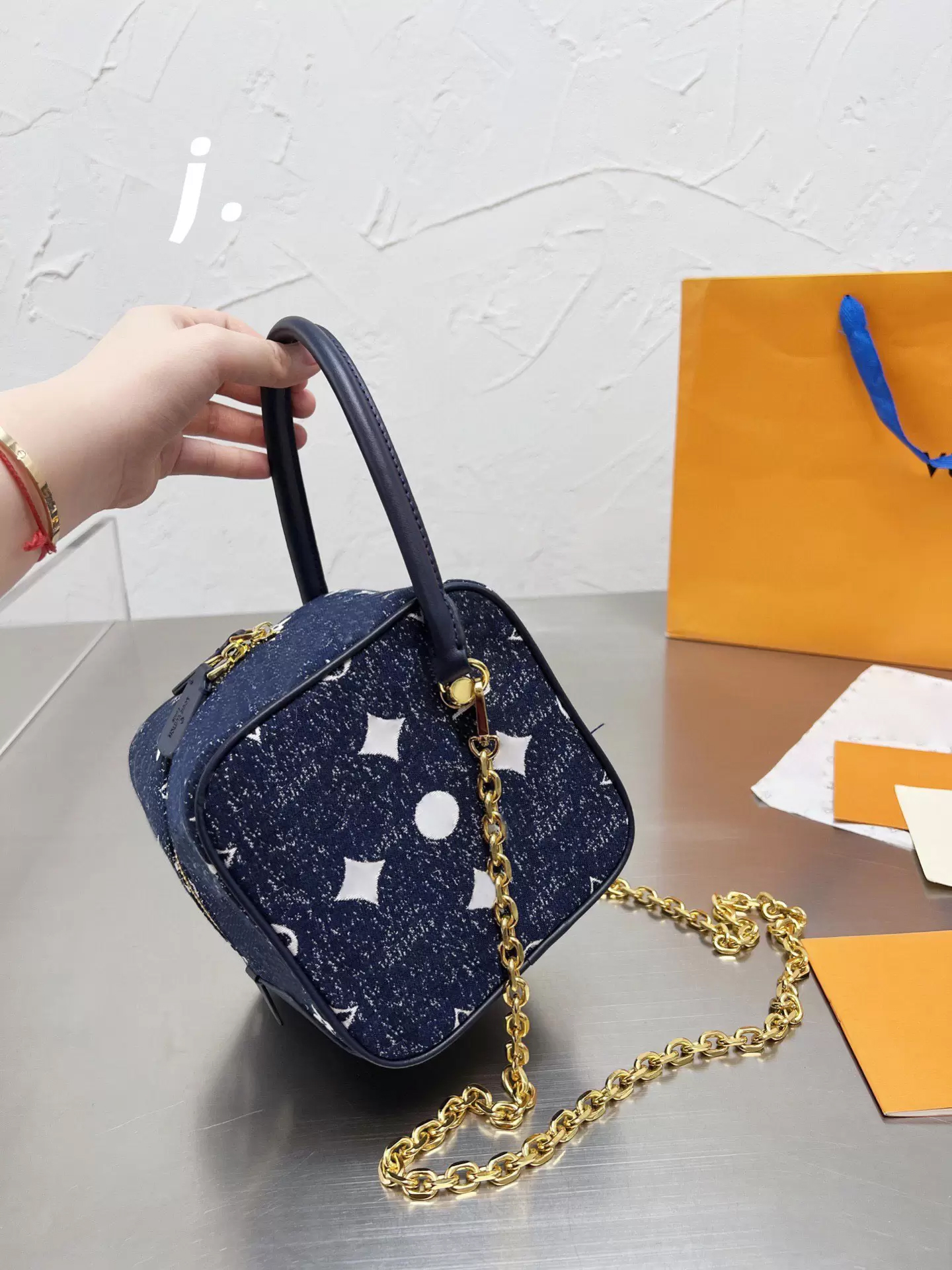 2022 Design Bags Classic Brand Crossbody Bags M59609 Shoulder Designers Handbag denim designer bag handbags fashion totes jean petite malle pochette M45686 Purse, Hobo bag
2022 Design Bags Classic Brand Crossbody Bags M59609 Shoulder Designers Handbag denim designer bag handbags fashion totes jean petite malle pochette M45686 Purse, Hobo bag