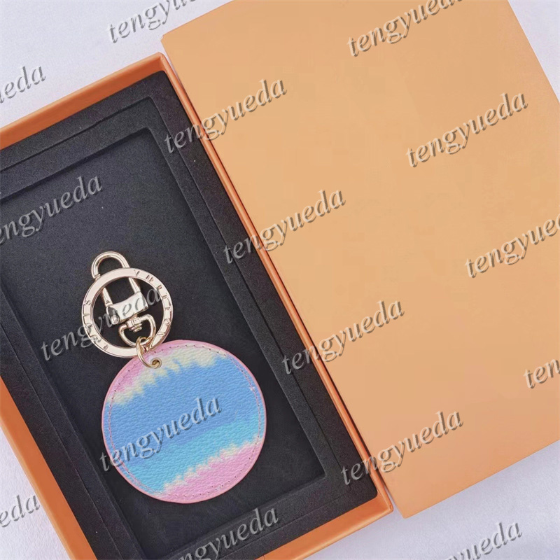 with Box Fashion Designer Phone Straps Keychains Cellphone Case Decoration Pendant High Quality Rounded Leather Band Luxury Key Ring
with Box Fashion Designer Phone Straps Keychains Cellphone Case Decoration Pendant High Quality Rounded Leather Band Luxury Key Ring