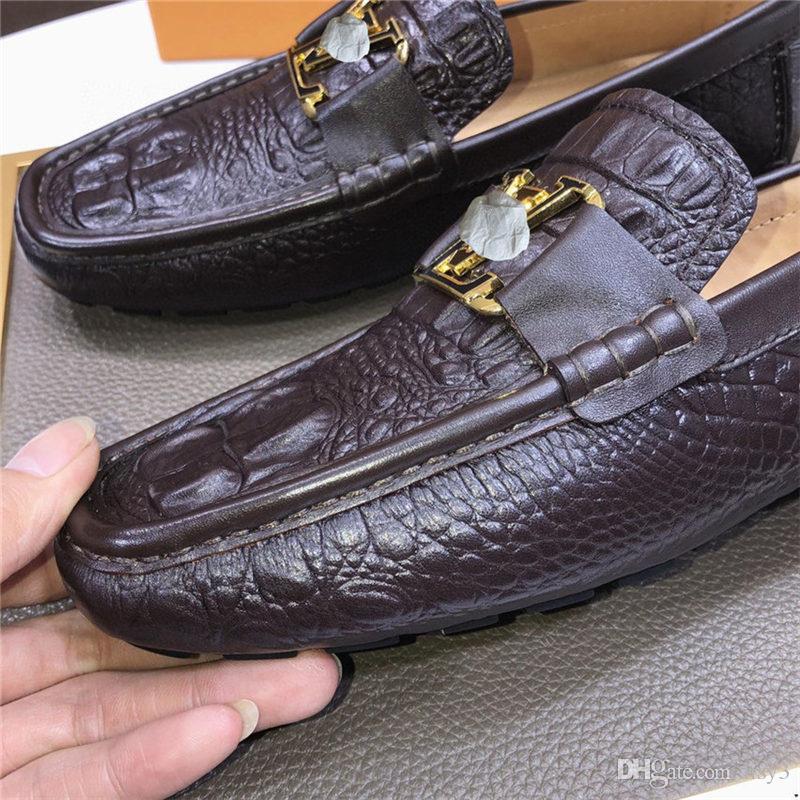 AA Luxury Brand Summer Genuine Leather Men Shoes Loafers Designer Hole Soft Breathable Male Moccasins Flats Casual Boat Driver Footwear Driving A2, #24
AA Luxury Brand Summer Genuine Leather Men Shoes Loafers Designer Hole Soft Breathable Male Moccasins Flats Casual Boat Driver Footwear Driving A2, #24