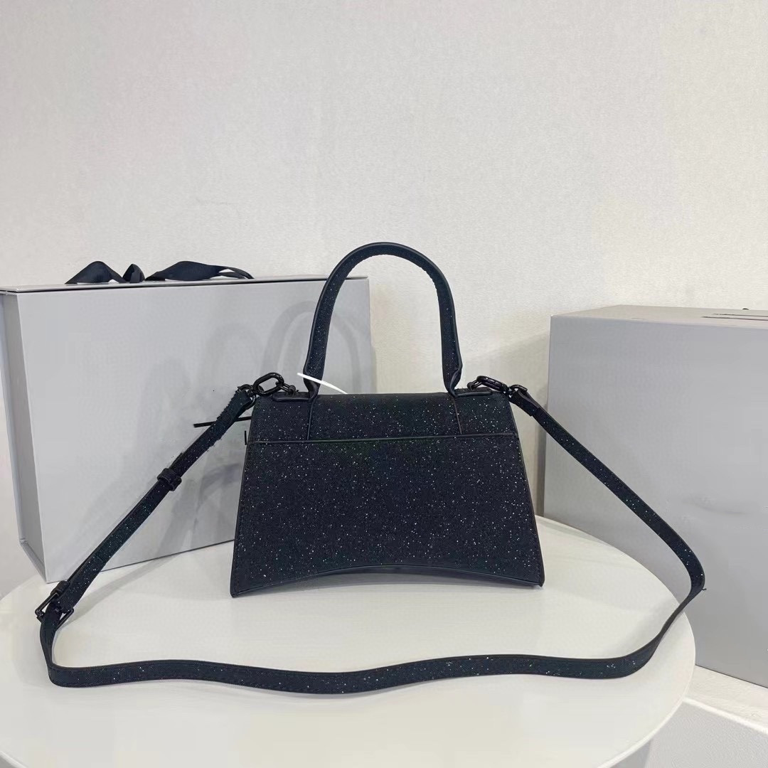 luxurys designers bags womens handbags purse flower tote bag ladies Casual totes shoulder bags female big purses handbag Sparkling Hourglass, Silver
luxurys designers bags womens handbags purse flower tote bag ladies Casual totes shoulder bags female big purses handbag Sparkling Hourglass, Silver