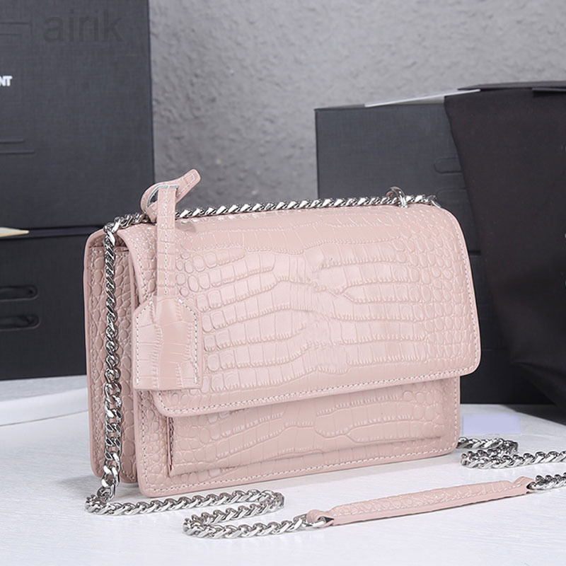 Organ Bag Envelope Messenger Bags Women Shoulder Bag Handbag Real Leather Metal Chain Hardware Letters Alligator Multilayer Space High, Red + silver chain
Organ Bag Envelope Messenger Bags Women Shoulder Bag Handbag Real Leather Metal Chain Hardware Letters Alligator Multilayer Space High, Red + silver chain