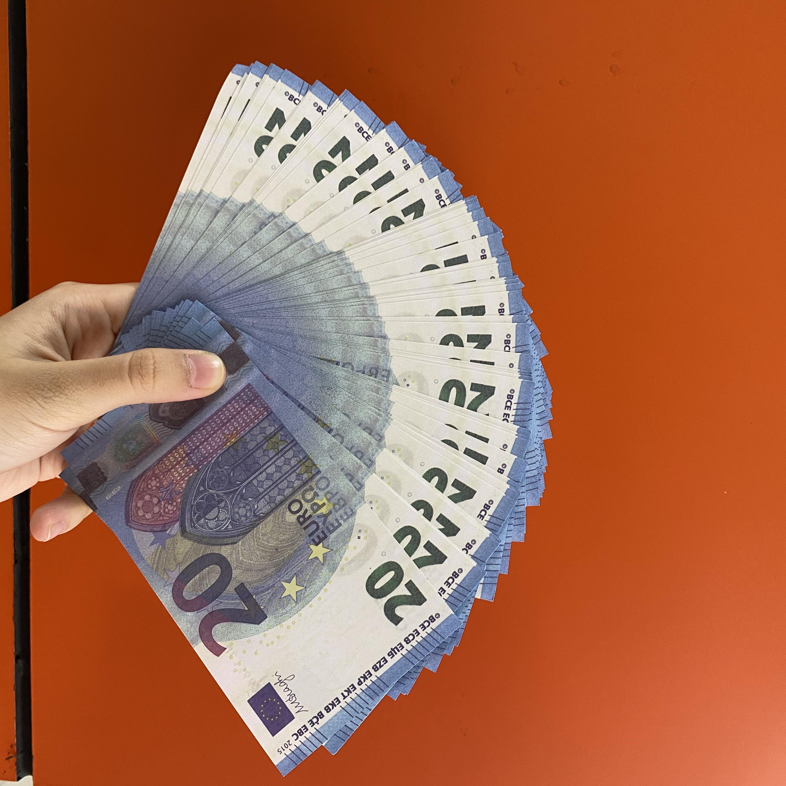Realistic 100pcs/pack Paper Kids Copy Game Us Or Prop /euro/dollar Money Most Banknote Family Toy263 Cjmqe
Realistic 100pcs/pack Paper Kids Copy Game Us Or Prop /euro/dollar Money Most Banknote Family Toy263 Cjmqe