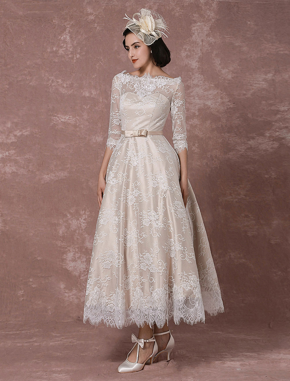 Vintage Champagne A Line Lace Wedding Dress Half Sleeve Tea Length Retro Country Bridal Gowns Open Back Bateau Neck Bride Wedding Dresses Plus Size Ro