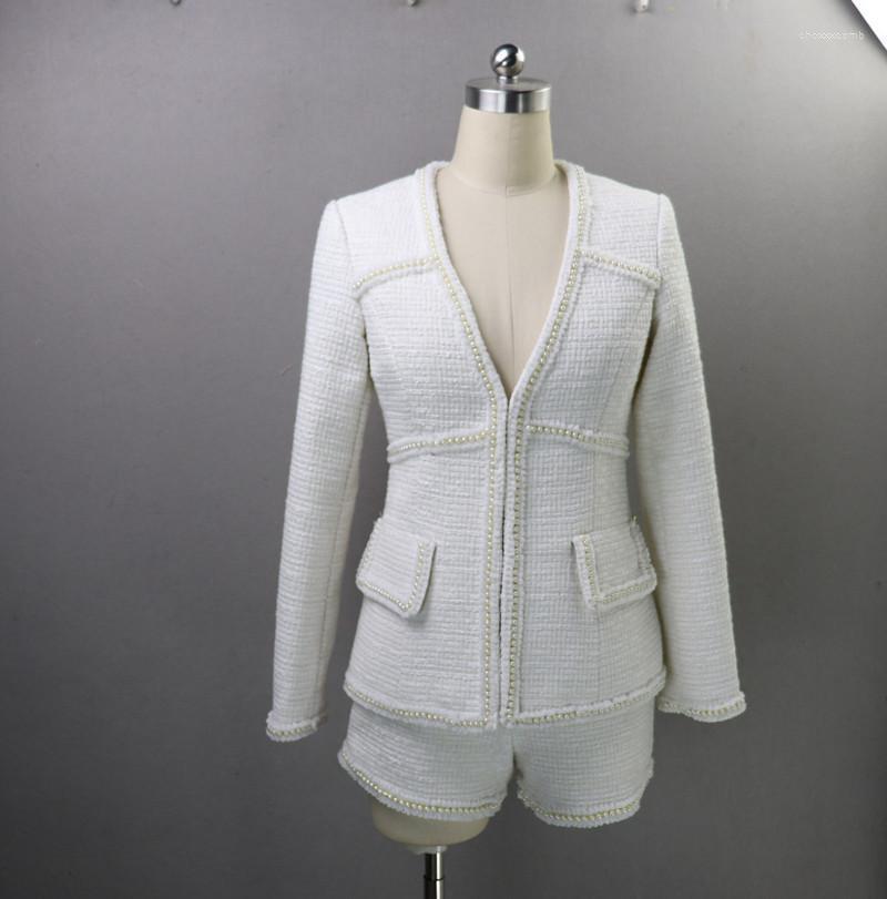 Women's Tracksuits Autumn Winter 2022 Woolen Coat Elegant Shorts Suits Women Clothes Tassels Sexy Deep-V Neck Beading Tweed 2 Pieces Set F
Women's Tracksuits Autumn Winter 2022 Woolen Coat Elegant Shorts Suits Women Clothes Tassels Sexy Deep-V Neck Beading Tweed 2 Pieces Set F