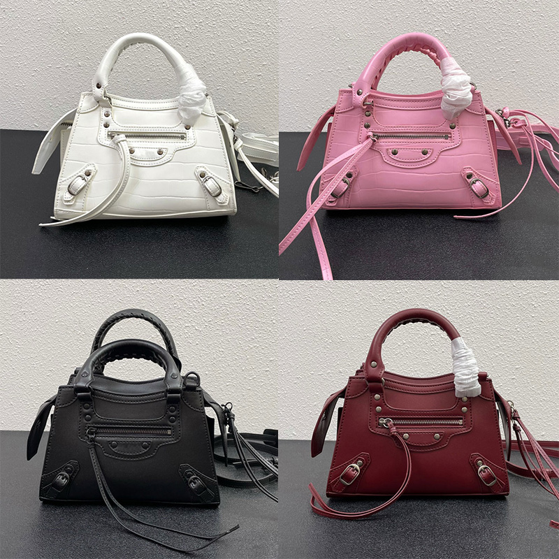Luxury Designer Neo Classic Top Handle City Bag Women Handbags Crossbody Motorcycle Bags Genuine Leather Fashion Shoulder Trend Ladies Purses, I need see other product
Luxury Designer Neo Classic Top Handle City Bag Women Handbags Crossbody Motorcycle Bags Genuine Leather Fashion Shoulder Trend Ladies Purses, I need see other product