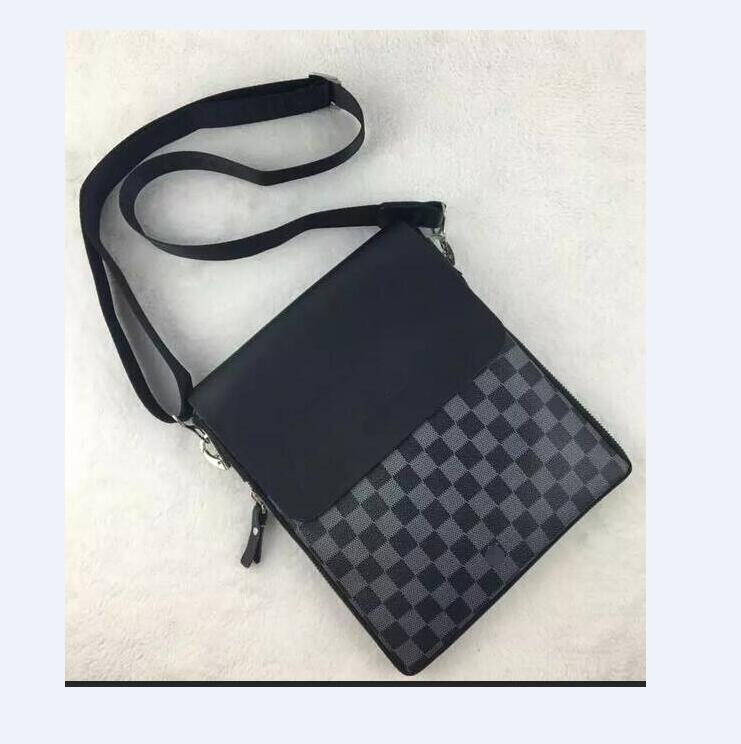 GGs Louiseity Viutonity LVs YSLs 2022 hot Handbags Men Leather TRIO Messenger Bags Luxury Shoulder Bag Make up Bag Designer Handbag Tote Man's bag
GGs Louiseity Viutonity LVs YSLs 2022 hot Handbags Men Leather TRIO Messenger Bags Luxury Shoulder Bag Make up Bag Designer Handbag Tote Man's bag
