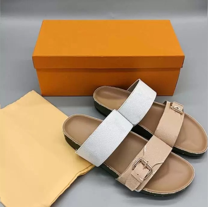 Designer Men Women Sandals Luxury Print Slide Summer Leather Rubber Bom Dia Flat Mule Lady Shoe With Box Dust Bag 35-46, Vip
Designer Men Women Sandals Luxury Print Slide Summer Leather Rubber Bom Dia Flat Mule Lady Shoe With Box Dust Bag 35-46, Vip