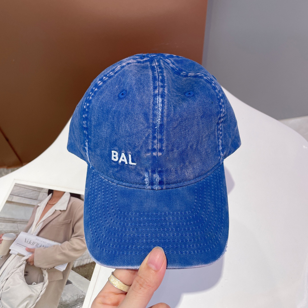 Designers bucket hat casquette luxurys hat Women sun quality summer beach casual hats temperament hundred take solid color Letter cap Seaside travel sunhat, Freight charges
Designers bucket hat casquette luxurys hat Women sun quality summer beach casual hats temperament hundred take solid color Letter cap Seaside travel sunhat, Freight charges