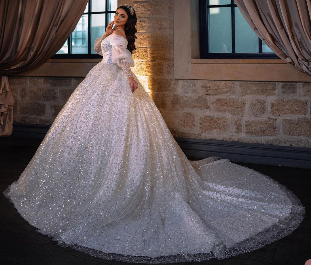 Luxury Bride Wedding Dress Off Shoulder Sequins Lace Long Sleeve Sexy Ball Gown Satin Bridal Custom Made wedding Dresses