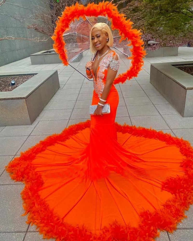 Black Girls Feathers Orange Prom Dresses For Women 2022 Beading Applique Evening Gowns Long Sleeves Guest Party Wear