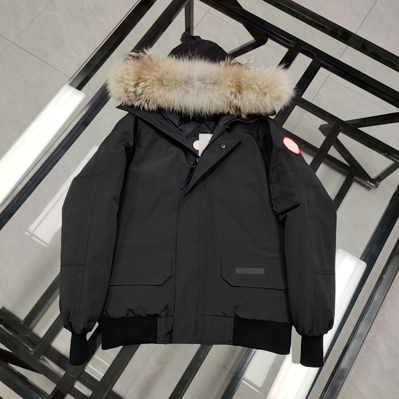 Winter Down Jackets Outdoor Canadian Warm Coats Windproof Men's Overcoat Real Wolf Fur Thick Jacket Classic Adventure With Zipper Removable Hat, Color 1
Winter Down Jackets Outdoor Canadian Warm Coats Windproof Men's Overcoat Real Wolf Fur Thick Jacket Classic Adventure With Zipper Removable Hat, Color 1