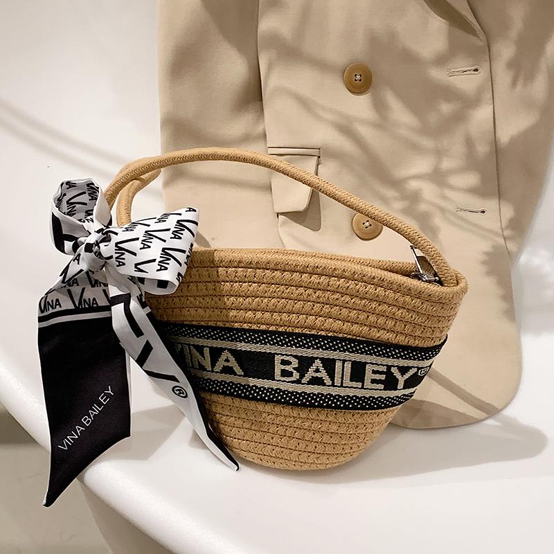 Evening Bags Summer Straw Large-Capacity Letter Print Versatile Western-Style High-Quality Texture Women Shoulder Crossbody Phone BagEvening, Khaki
Evening Bags Summer Straw Large-Capacity Letter Print Versatile Western-Style High-Quality Texture Women Shoulder Crossbody Phone BagEvening, Khaki