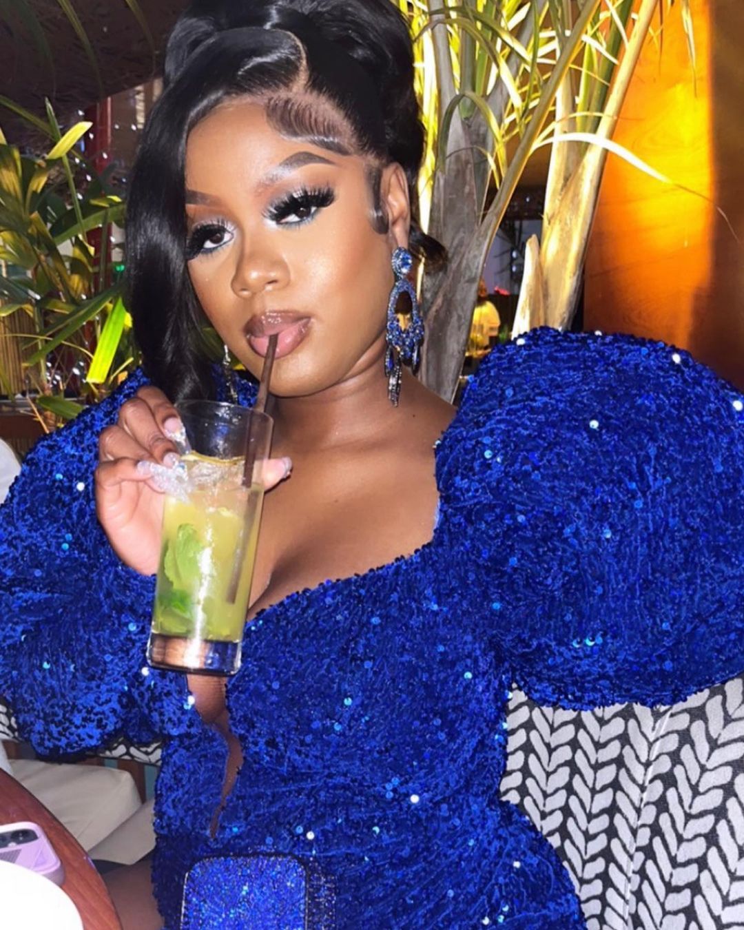 2022 Plus Size Arabic Aso Ebi Royal Blue Sparkly Prom Dresses Sequined Lace Evening Formal Party Second Reception Birthday Engagement Bridesmaid Gowns