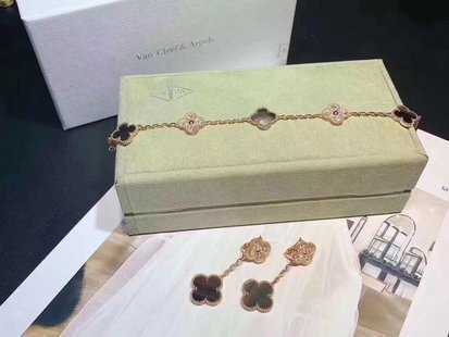 Crucifix Cross Grap… - image