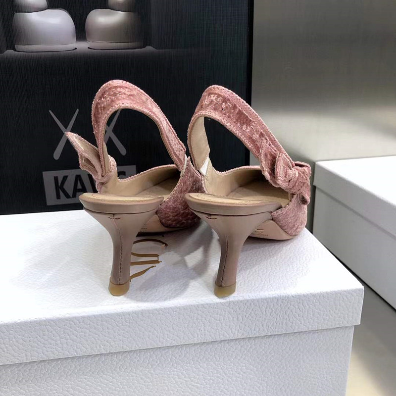 Designer Classic High Heel Sandals Gladiator 100% leather summer women's stiletto heels fashion sexy letter cloth women's Webbing pointed toe shoes large 34-42-44, Shoe box
Designer Classic High Heel Sandals Gladiator 100% leather summer women's stiletto heels fashion sexy letter cloth women's Webbing pointed toe shoes large 34-42-44, Shoe box