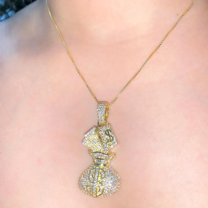 Chokers Gold Color Micro Pave Clear Cubic Zirconia CZ Iced Out Bling Dollar Money Bag Pendant Women NecklaceChokers
Chokers Gold Color Micro Pave Clear Cubic Zirconia CZ Iced Out Bling Dollar Money Bag Pendant Women NecklaceChokers