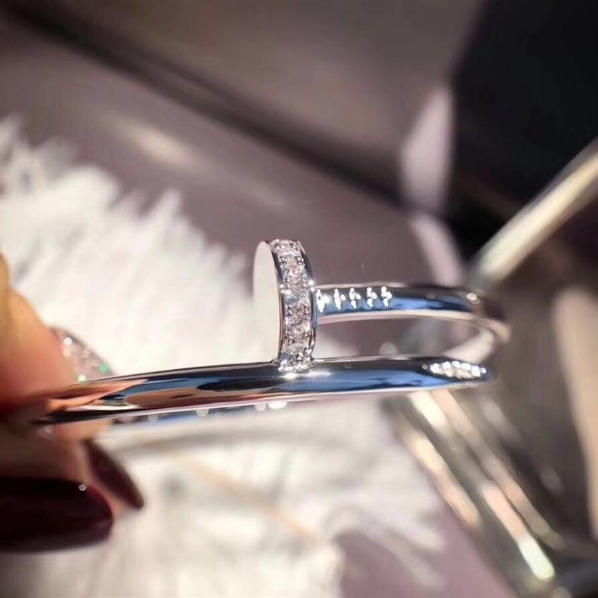 316L Gold Silver Titanium Steel Classic cz Bangle Nail Bracelet wedding Inlay Diamond Women and Men Love Jewelry Gift253K
316L Gold Silver Titanium Steel Classic cz Bangle Nail Bracelet wedding Inlay Diamond Women and Men Love Jewelry Gift253K