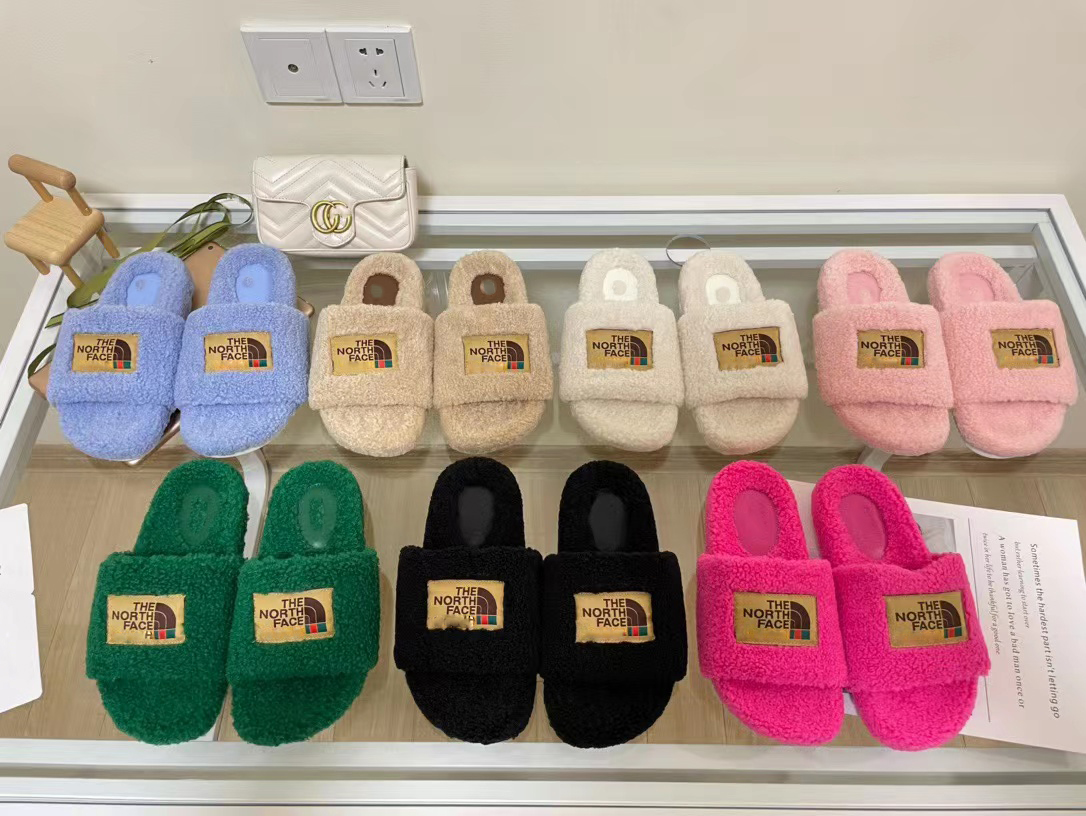 5A designer slippers for men and women in autumn and winter use indoor cotton slippers, Khaki
5A designer slippers for men and women in autumn and winter use indoor cotton slippers, Khaki
