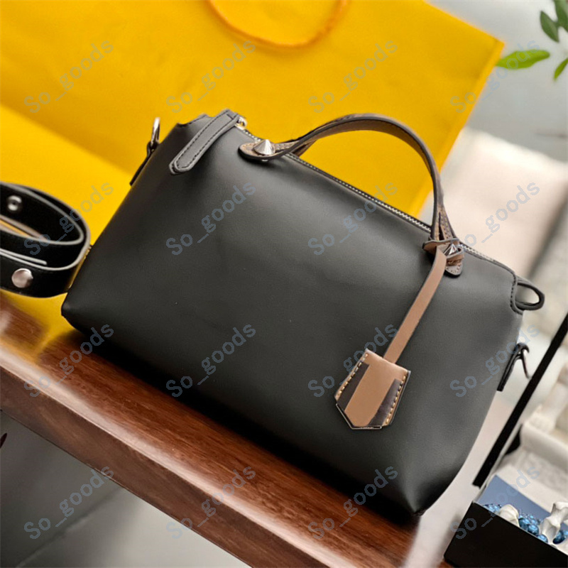 High quality By the way Boston Luxury Bag fashion Crossbody Bags Fashion Women Handbag Shoulder back leather capacity large compartment messenger, Actual pictures contact me
High quality By the way Boston Luxury Bag fashion Crossbody Bags Fashion Women Handbag Shoulder back leather capacity large compartment messenger, Actual pictures contact me