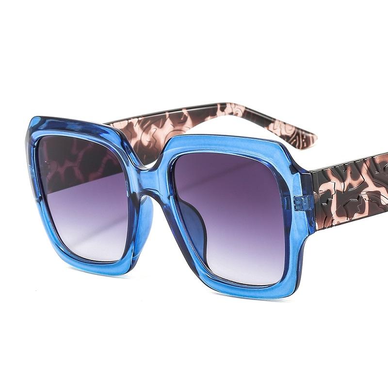 Sunglasses D&T 2022 Fashion Square Women Men Goggle Gradients Lens Carved Pattern Leopard Frame Brand Designer Luxunry UV400
Sunglasses D&T 2022 Fashion Square Women Men Goggle Gradients Lens Carved Pattern Leopard Frame Brand Designer Luxunry UV400