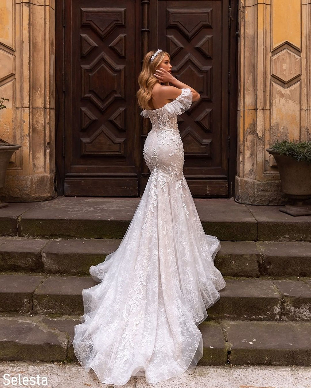 Vintage Boho Wedding Dress Off the Shoulder Appliques Lace Mermaid Wedding Gown Backless Custom Made Bridal Dresses