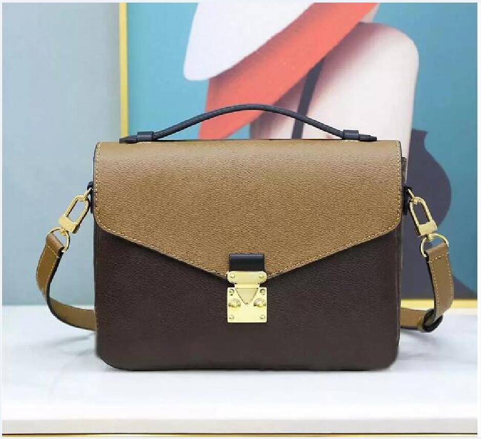Top Quality New Classic Designers Bags Crossbody purses Womens Embossed Shoulder Bag Handbag Ladies Messenger Bag Paris Printing Old Flower Tote Handbags, Yellow flower
Top Quality New Classic Designers Bags Crossbody purses Womens Embossed Shoulder Bag Handbag Ladies Messenger Bag Paris Printing Old Flower Tote Handbags, Yellow flower