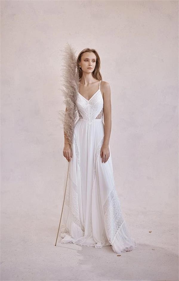 Inbar Freiman Bohemian Wedding Dress Sexy Spaghetti V Neck Lace Appliqued Boho Bridal Dresses A Line Wedding Gowns Vestido de Noiva