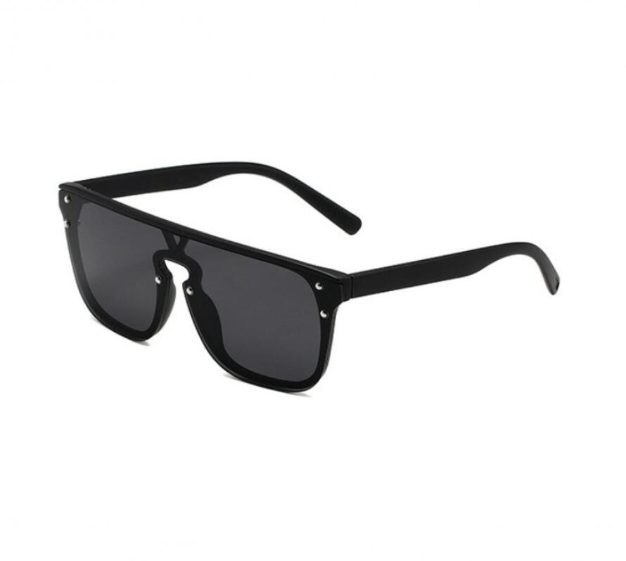 2pcs summer man letters lenses Uv protection christmas Fashion sunglasses red black woman Outdoor driving beach sun glasses wind glass wholesale 9colors
2pcs summer man letters lenses Uv protection christmas Fashion sunglasses red black woman Outdoor driving beach sun glasses wind glass wholesale 9colors