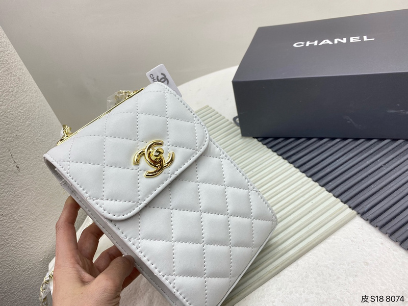 Classic Square Women cases Luxury Brand Designer Flap Crossbody Bags High Quality handbag Leather shoulder tote Chain Shopping bag nbwehgwe
Classic Square Women cases Luxury Brand Designer Flap Crossbody Bags High Quality handbag Leather shoulder tote Chain Shopping bag nbwehgwe