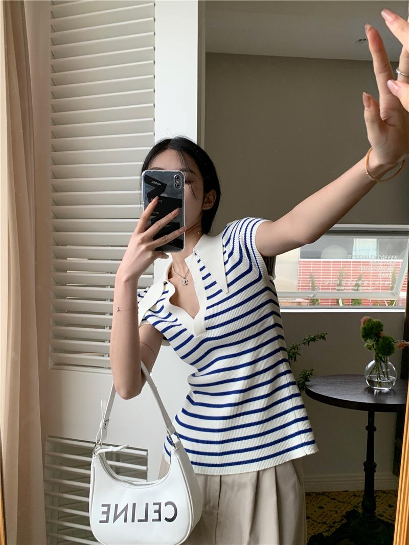 Women's Sweaters Girl Sexy Stripes Short-Sleeved Sweater Women Summer Pure To V-Neck Thin Straps Slim UndershirtWomen's, Lake blue
Women's Sweaters Girl Sexy Stripes Short-Sleeved Sweater Women Summer Pure To V-Neck Thin Straps Slim UndershirtWomen's, Lake blue