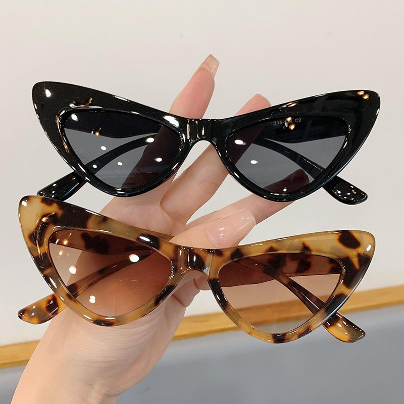 Sunglasses Fashion Cat Eye Sun Glasses Women 2022 Trendy Brand Design Ins Shades Outdoor Butterfly Shape Female EyewearSunglasses
Sunglasses Fashion Cat Eye Sun Glasses Women 2022 Trendy Brand Design Ins Shades Outdoor Butterfly Shape Female EyewearSunglasses
