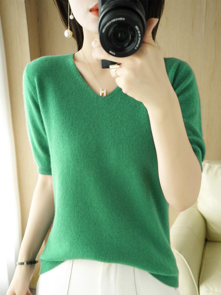 Women' T-Shirt Spring And Summer Short-sleeved Women V-neck Slim Cotton Blend Pullover Vest Knitted Base Casual Knit Sweater, Beige
Women' T-Shirt Spring And Summer Short-sleeved Women V-neck Slim Cotton Blend Pullover Vest Knitted Base Casual Knit Sweater, Beige