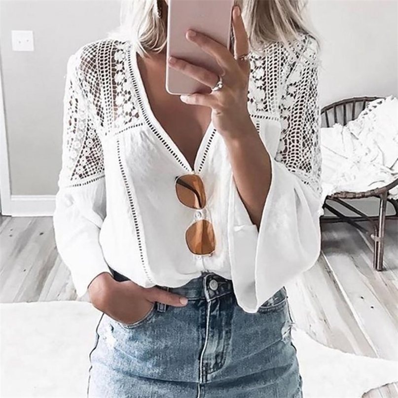 TEELYNN White lace blouse Top vintage V Neck Flare Sleeve Hollow Summer blouse shirt Casual boho blusas plus size 220402, Black
TEELYNN White lace blouse Top vintage V Neck Flare Sleeve Hollow Summer blouse shirt Casual boho blusas plus size 220402, Black