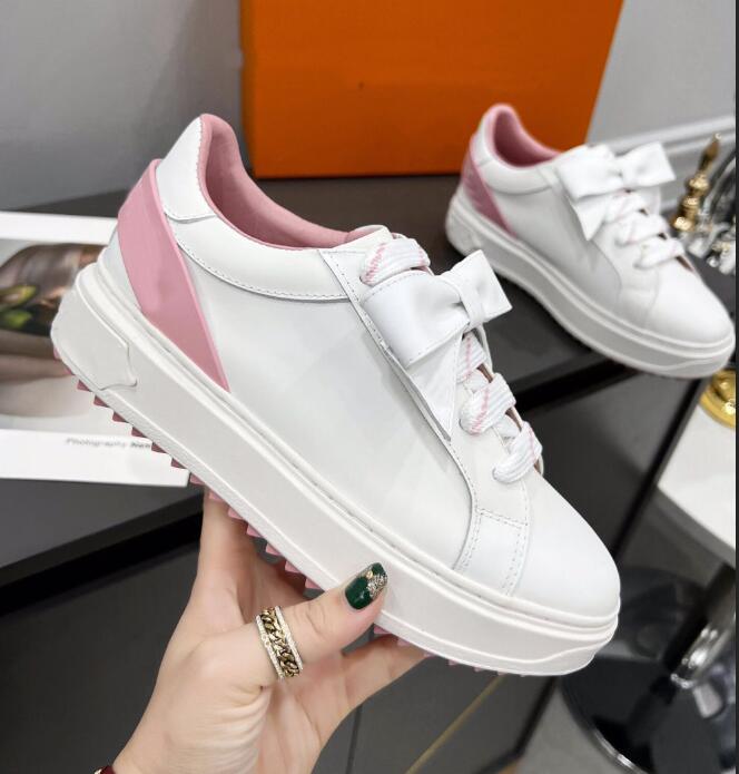 sport shoes Femmes Casual Running Shoes boots Blanche et Noir Plate-forme Pelle Sneakers Sneaker Avant Garde Plein Sports, Blue
sport shoes Femmes Casual Running Shoes boots Blanche et Noir Plate-forme Pelle Sneakers Sneaker Avant Garde Plein Sports, Blue