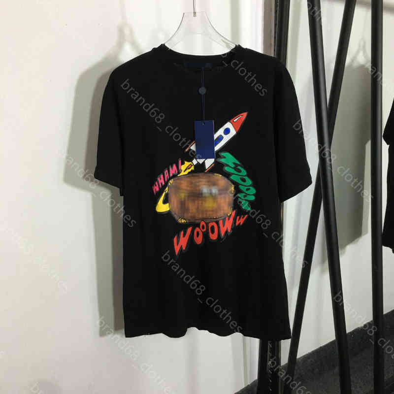 22ss Brand Mens Womens Designer Tshirts Letter frame Printed Fashion women 5A T-shirt Top Quality logo louisclothes Cotton Casual Tees Short Sleeve Luxe T Shirts a1
22ss Brand Mens Womens Designer Tshirts Letter frame Printed Fashion women 5A T-shirt Top Quality logo louisclothes Cotton Casual Tees Short Sleeve Luxe T Shirts a1