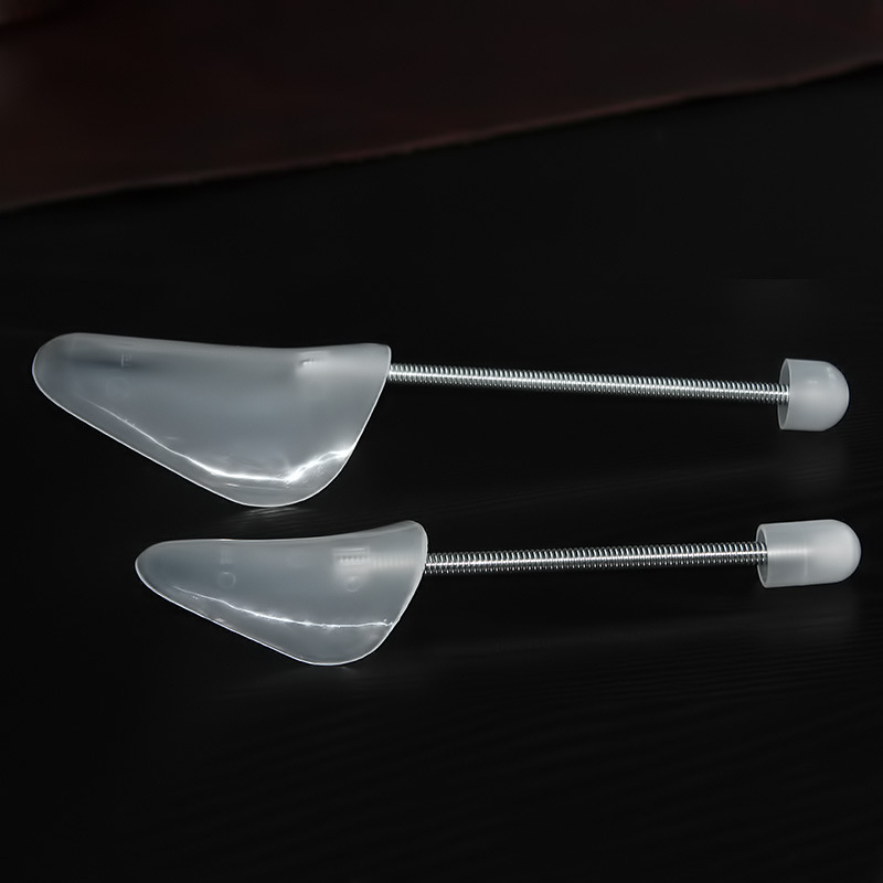 Adjustment shoes Stretcher Durable Shaped Fixed Shoe Tree Men Women Plastic Expander Shoes support Prevent Deformation 220505