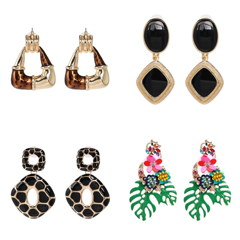 Dangle & Chandelier JURAN Metal Statement Earrings Large Long Leaf Drop Women Geometric Maxi Pendant Wedding Jewelry Wholesale
Dangle & Chandelier JURAN Metal Statement Earrings Large Long Leaf Drop Women Geometric Maxi Pendant Wedding Jewelry Wholesale