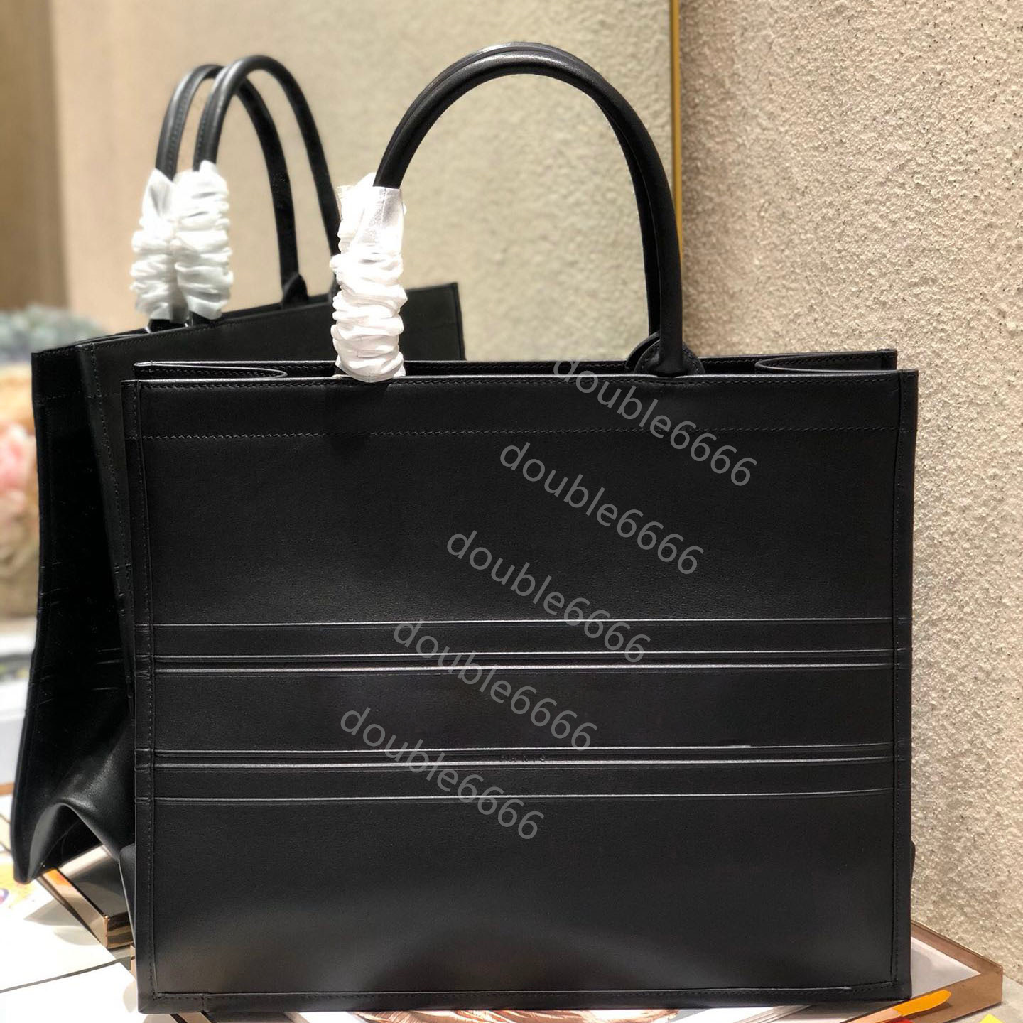 Classic Brand Bags Hots Sale High Quality Handbags Luxury Women Designer Shoulder Crossbody Banquet Bag Wallet Tote Tassel Handbag, 42
Classic Brand Bags Hots Sale High Quality Handbags Luxury Women Designer Shoulder Crossbody Banquet Bag Wallet Tote Tassel Handbag, 42
