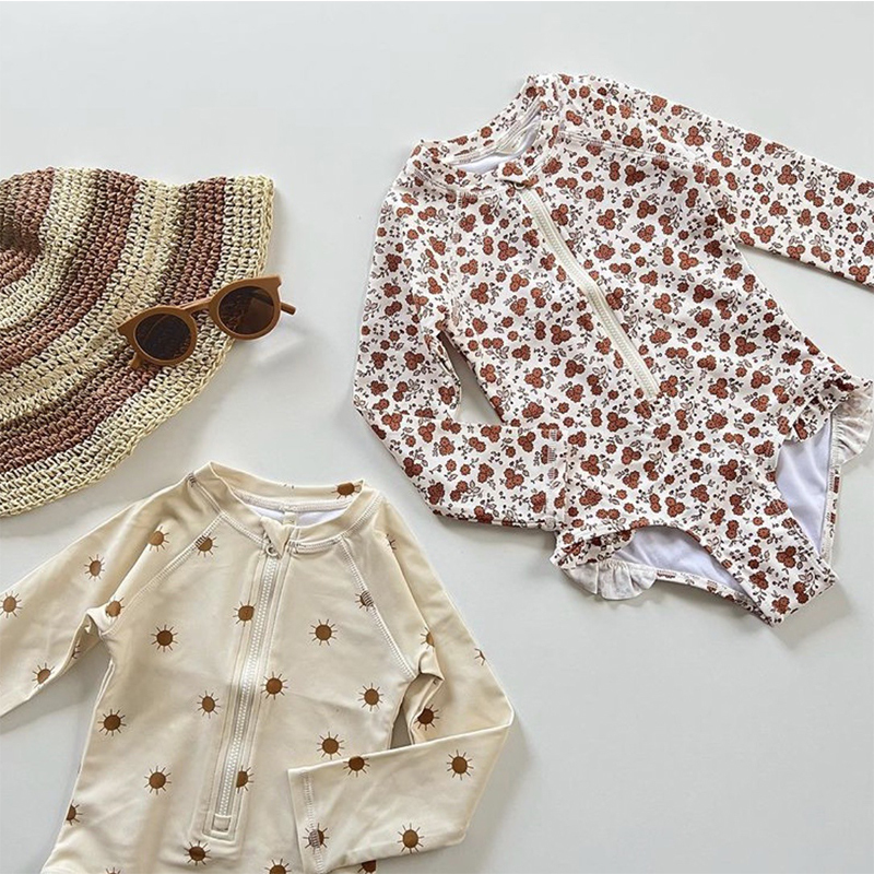 Toddler Children s Swimsuit Baby Girls Bodysuit Long Sleeved Printing 1PC Swimwear 1 5 Year Old Kids Summer Beach Suit 220530