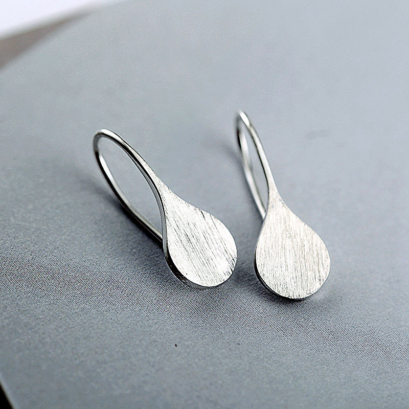Temperament Popular Earrings Women's New Water Drop Earrings Personalized Simple Geometric
Temperament Popular Earrings Women's New Water Drop Earrings Personalized Simple Geometric