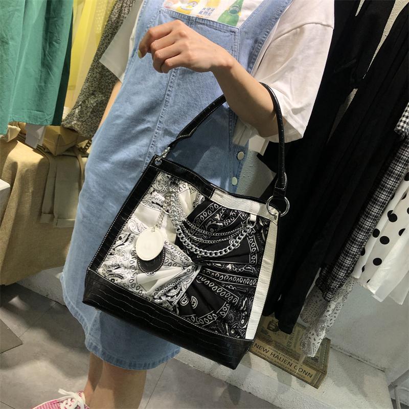 Evening Bags Women Leather Patchwork Purse Shoulder Girl Handbags Female Totes Braccialini Style Handmade Art Scarf Printing, Beige
Evening Bags Women Leather Patchwork Purse Shoulder Girl Handbags Female Totes Braccialini Style Handmade Art Scarf Printing, Beige