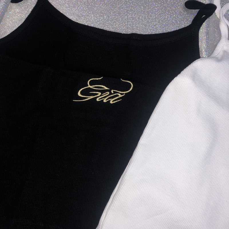 Women Summer Vintage Retro Cotton Gia Letters Embroidery Crop Top Cami White Black 90s Casual Solid Female 220325