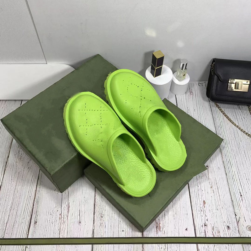 Designer Hole Sandals Luxury Platform Slippers Cutout Pattern Transparent Material Sandals Rubber Flat Lace Box, Green
Designer Hole Sandals Luxury Platform Slippers Cutout Pattern Transparent Material Sandals Rubber Flat Lace Box, Green