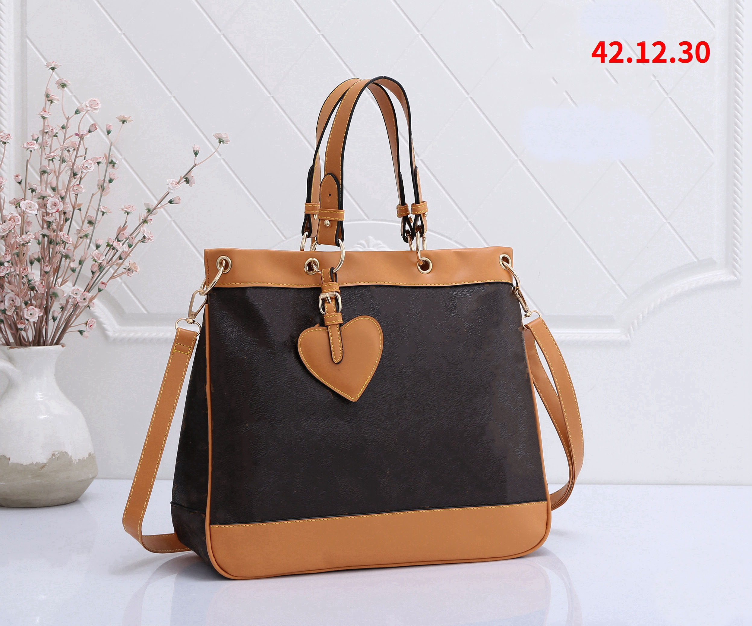 Unisex Handbag Shoulder crossbody Bag large capacity tote bag Fashion women designer Leather zipper Casual messenger Bags GM men briefcase wallet ZZ, Extra freight
Unisex Handbag Shoulder crossbody Bag large capacity tote bag Fashion women designer Leather zipper Casual messenger Bags GM men briefcase wallet ZZ, Extra freight